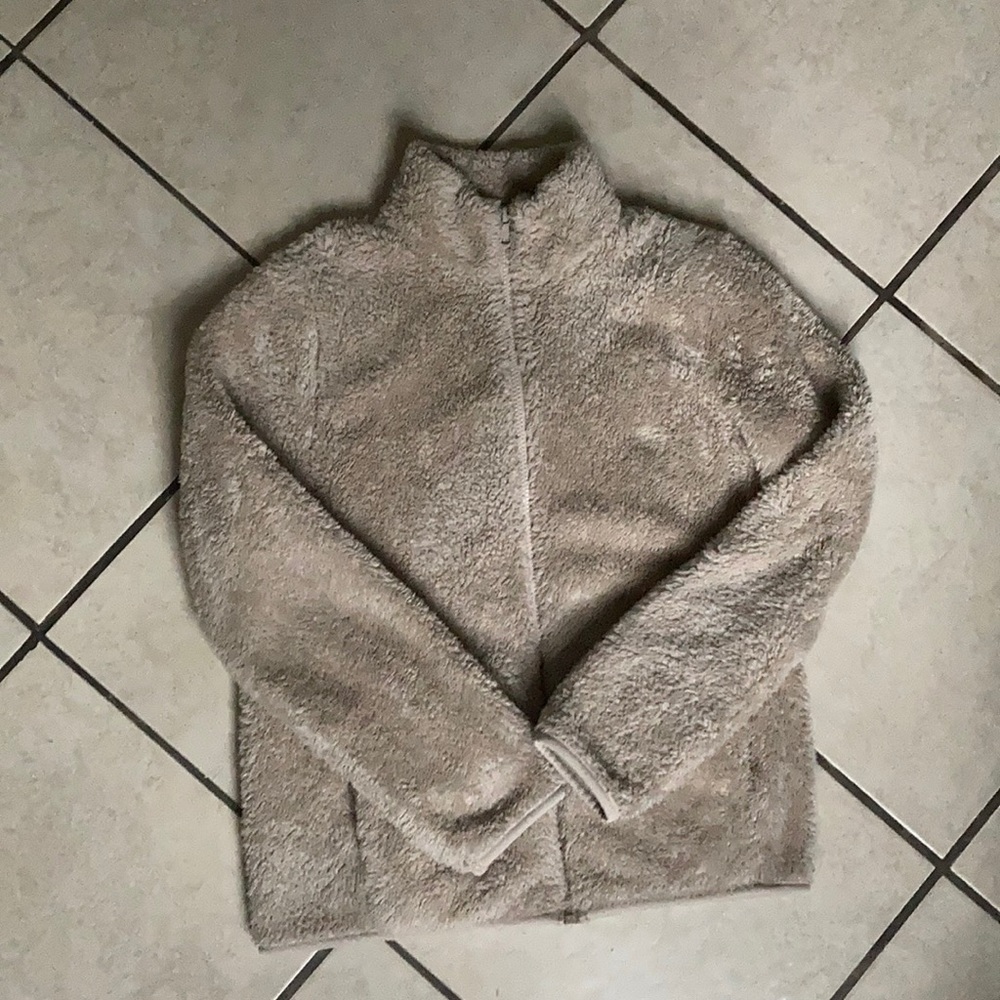 Uniqlo fleece jacket, Sz S